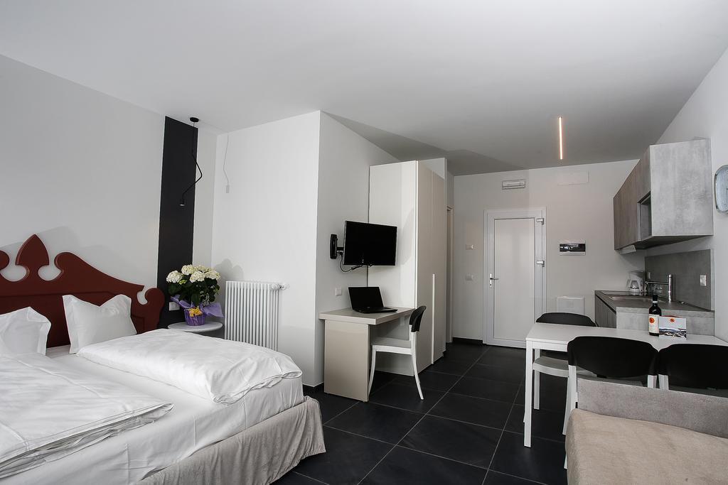Residence Usignolo Trarego ภายนอก รูปภาพ